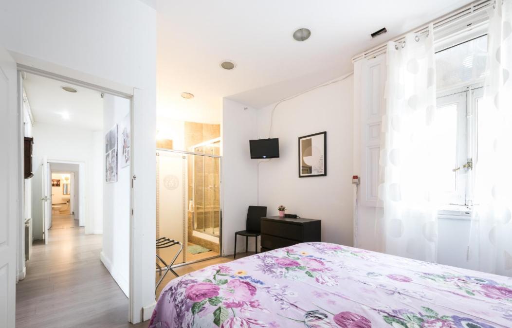 M&F 7 Rooms/7 Bathrooms Over Gran Via Madrid Dış mekan fotoğraf