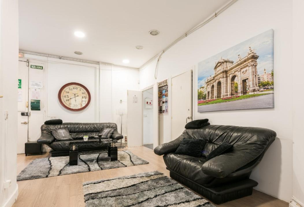 M&F 7 Rooms/7 Bathrooms Over Gran Via Madrid Dış mekan fotoğraf