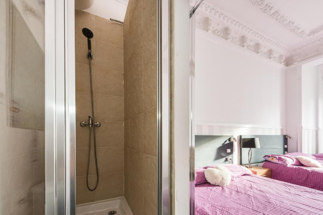 M&F 7 Rooms/7 Bathrooms Over Gran Via Madrid Dış mekan fotoğraf